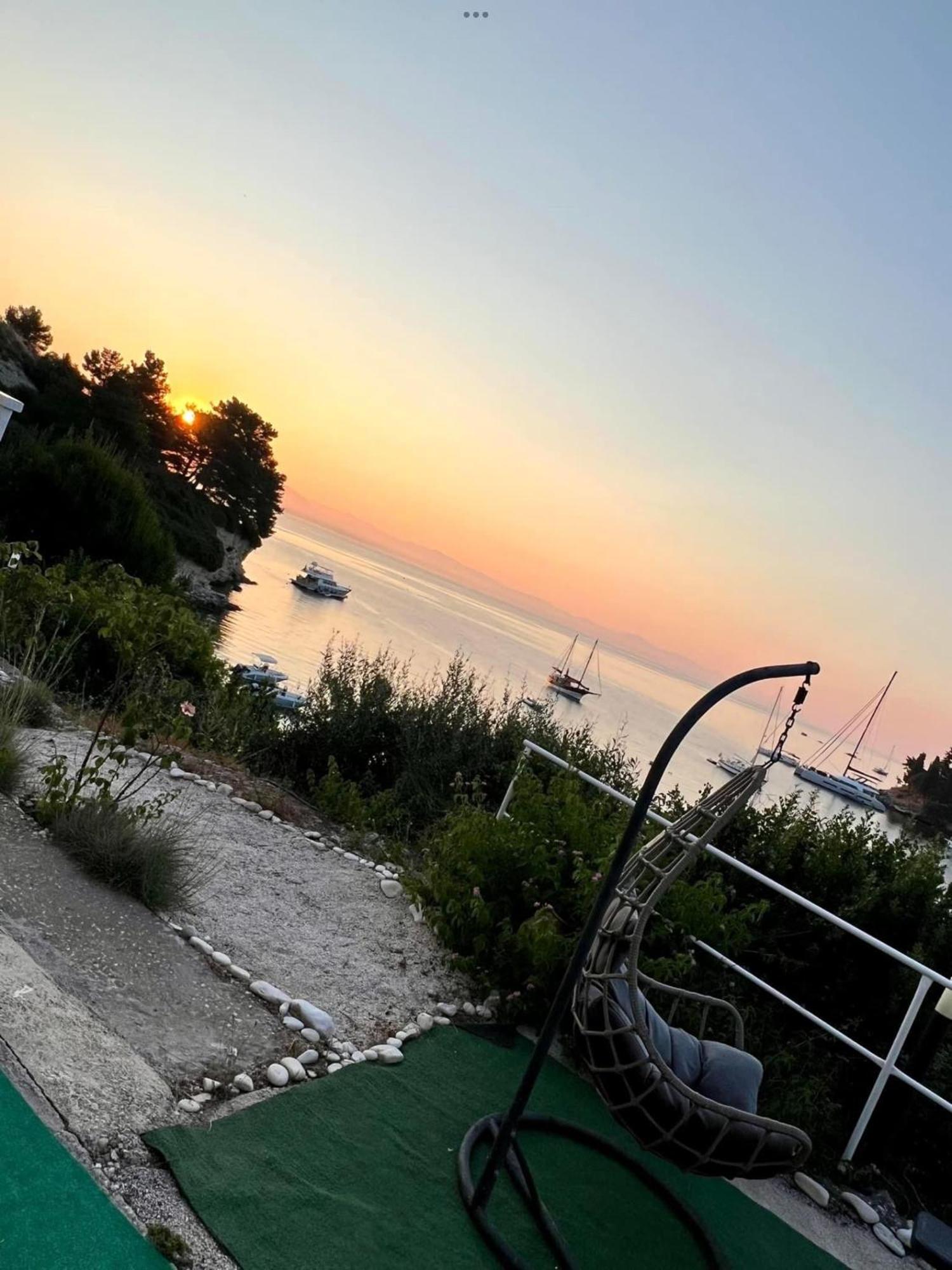 Aronis Spyros Panoramic Seaview Apartments Longós Esterno foto