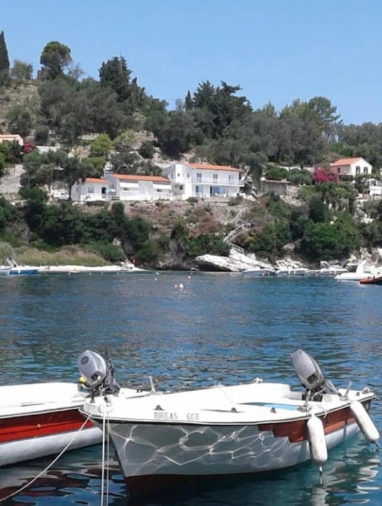 Aronis Spyros Panoramic Seaview Apartments Longós Esterno foto