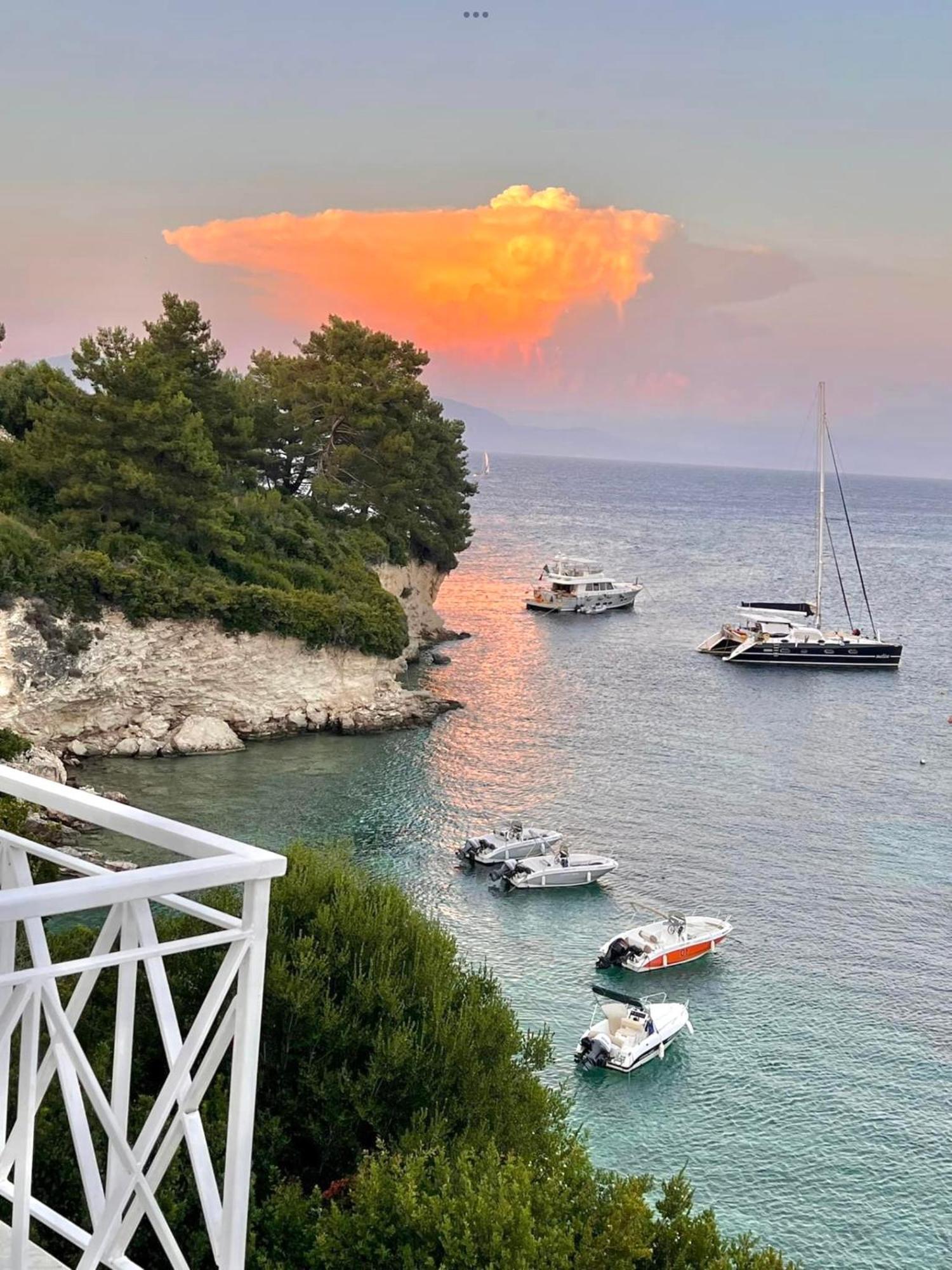 Aronis Spyros Panoramic Seaview Apartments Longós Esterno foto