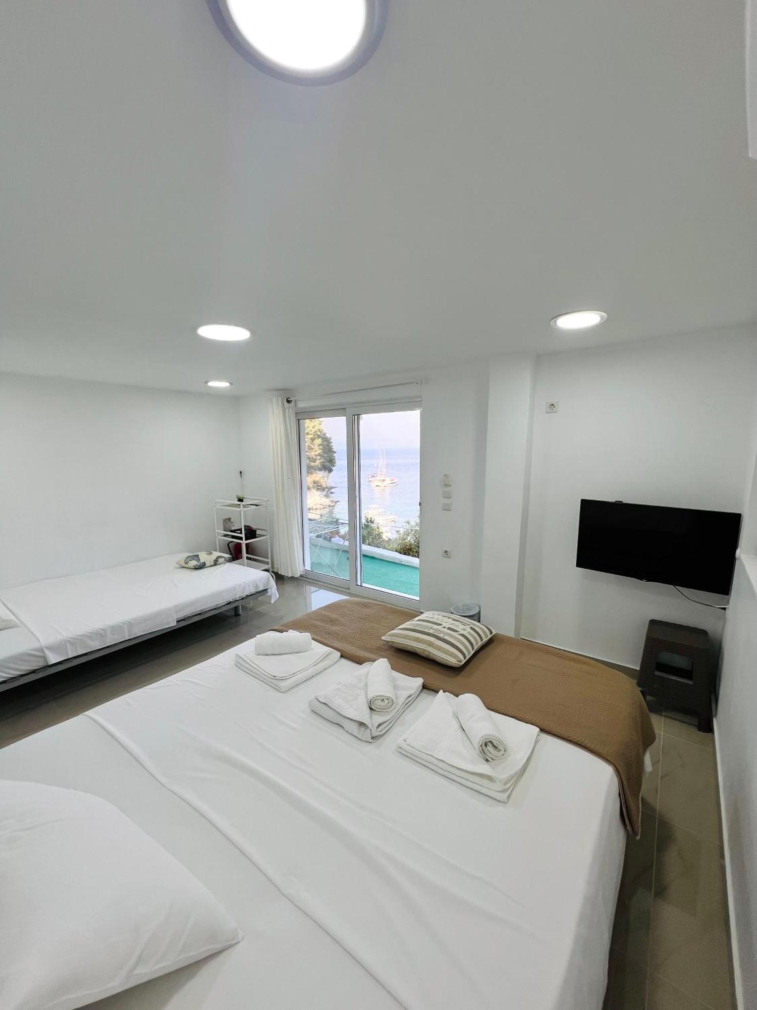 Aronis Spyros Panoramic Seaview Apartments Longós Camera foto